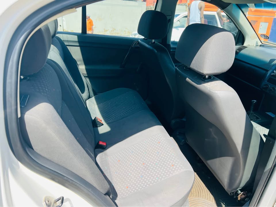 2007 Volkswagen Polo 1.6 Sedan