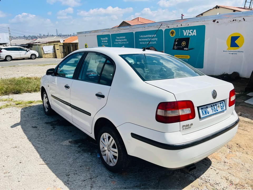 2007 Volkswagen Polo 1.6 Sedan